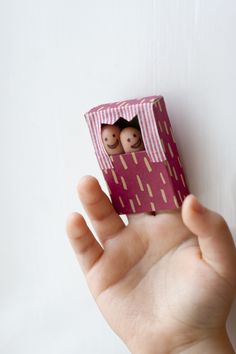 Fingers and matches box puppet show